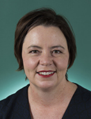 Official portrait of Madeleine King